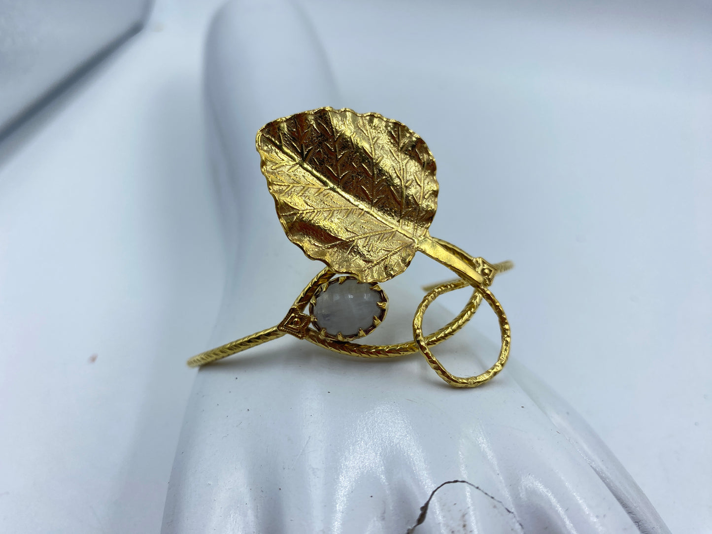 Gold Plated Bangle 1 micron Base Metal Brass (11.19 gram)