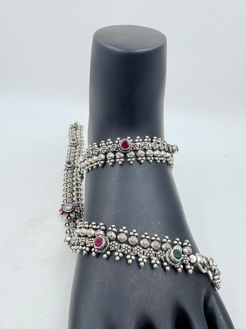 Silver Anklet – 84g Floral Bead Design with Red & Green Stone Accents