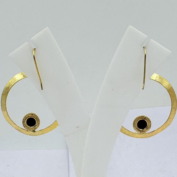 Black Onyx Circle Earrings – Elegant Hammered Design