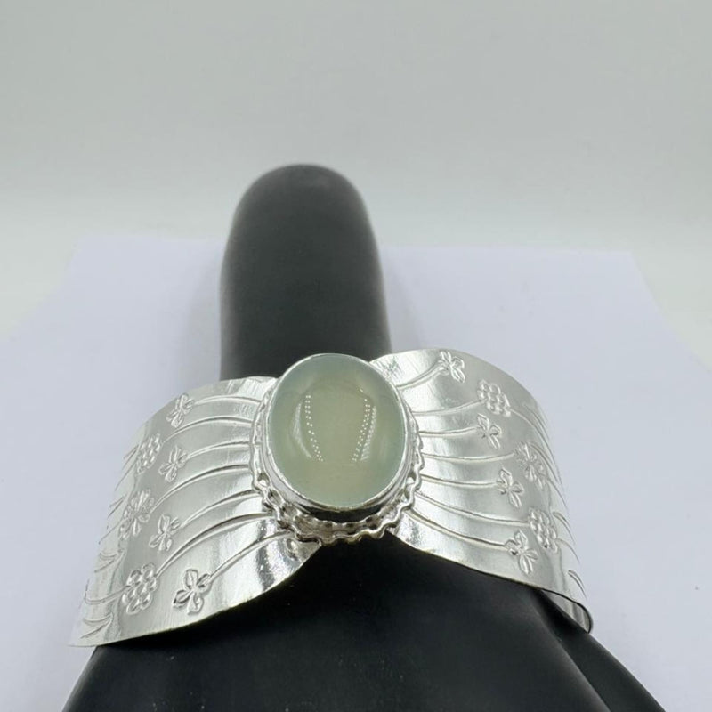 Elegant Chalcedony Onyx Engraved Silver Bangle