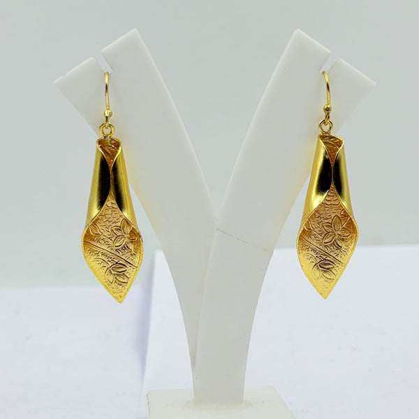 Golden Floral Drop Earrings – Handcrafted Perfection