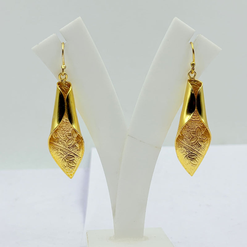 Golden Floral Drop Earrings – Handcrafted Perfection