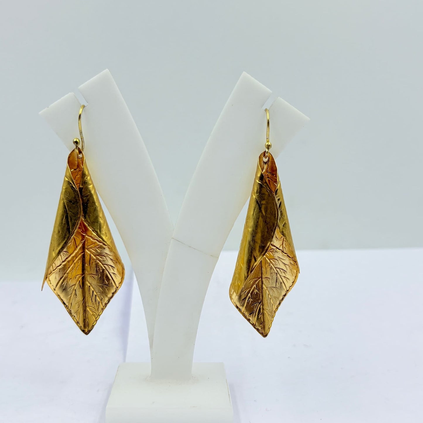 Elegant Folded Leaf Gold Earrings – Handmade Beauty