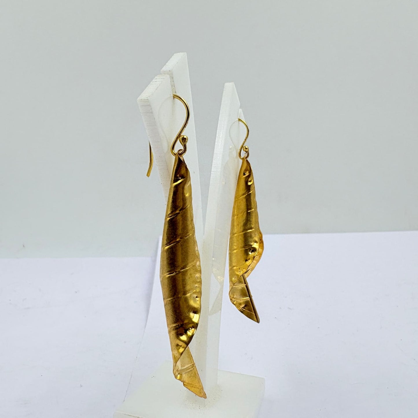 Royal Folded Leaf Earrings – Handcrafted Elegance