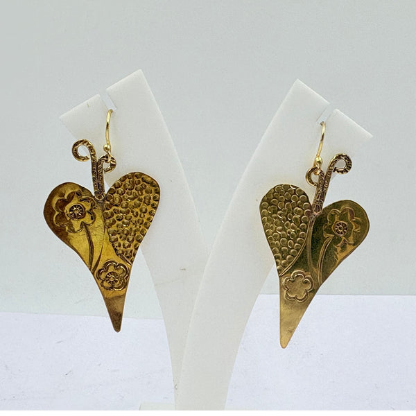 Golden Heart Floral Earrings – Handcrafted Elegance