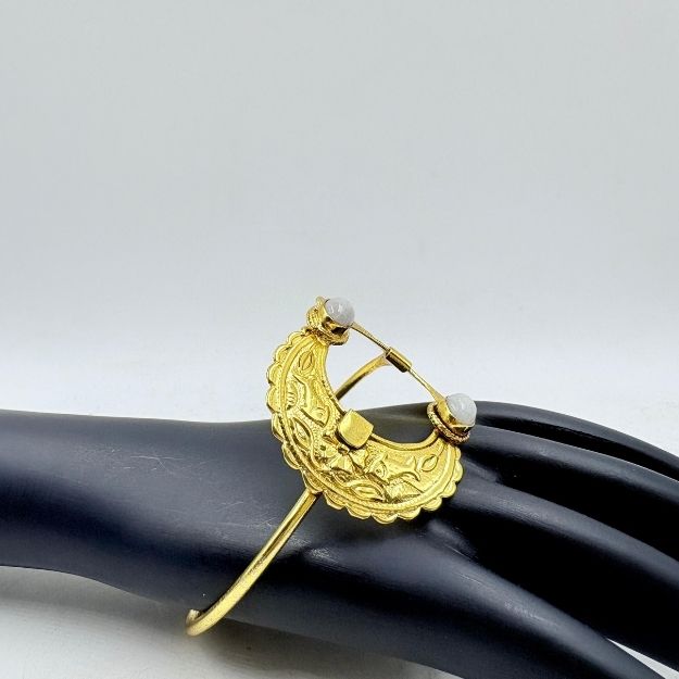 Golden Lotus Aura Brass Bangle with White Gemstone
