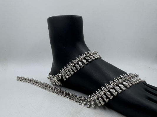 Luxury Silver Anklet – Antique Polish Fish Motif Jewellery