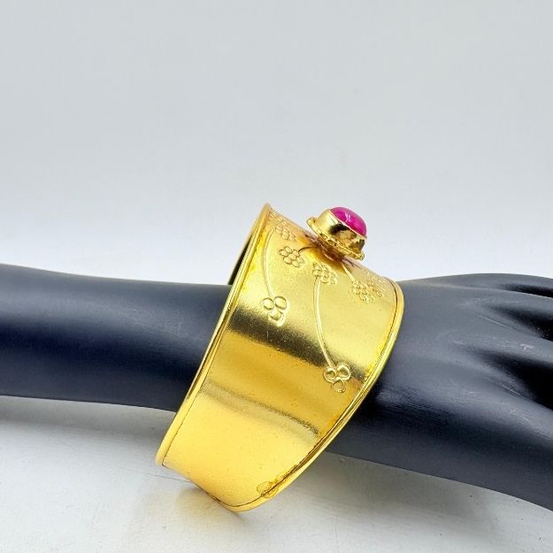 Golden Blossom Brass Bangle with Pink Onyx Stone