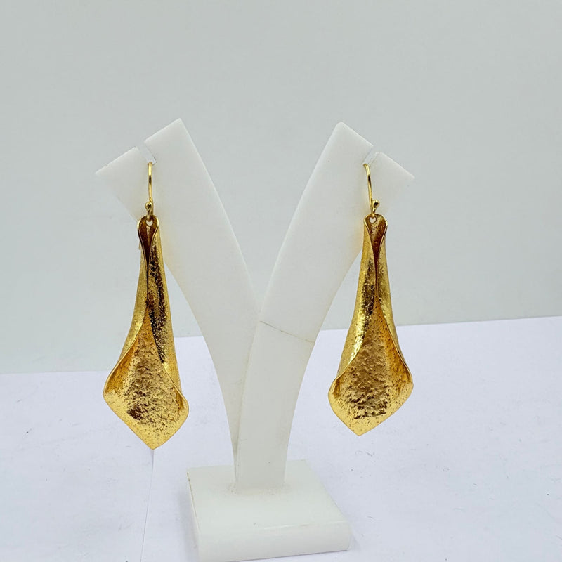 Golden Twist Drop Earrings – Handmade Modern Design