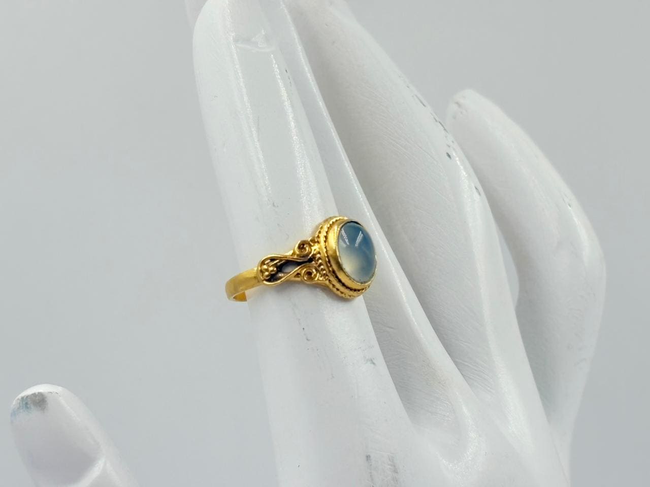 Royal White Rainbow Oval Ring – Vintage Charm