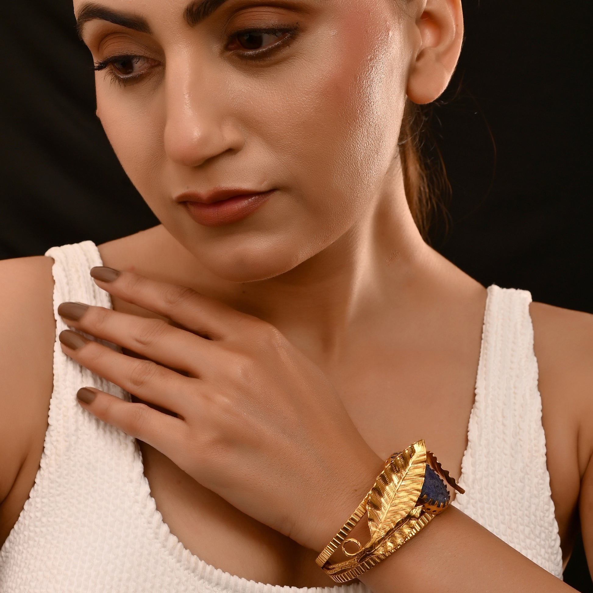 gold plated bracelate
