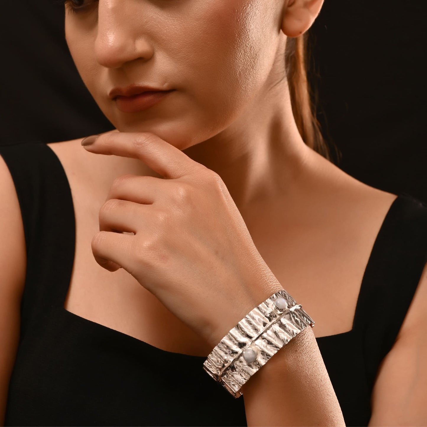 92.5 Sterling Silver Textured Bangle with White Rainbow Stone – Handcrafted Luxury Jewellery