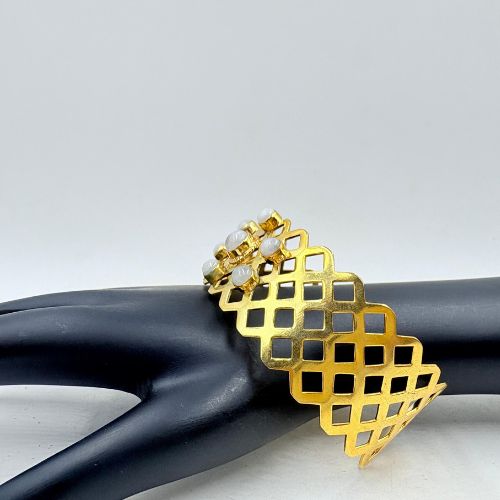 Handmade Brass Bangle with Stones & Gold Plating